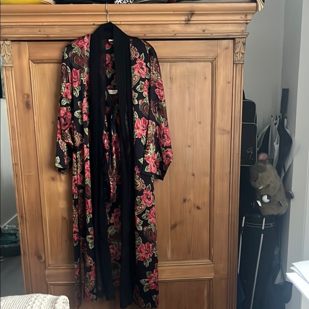 Floral Black Kimono Robe